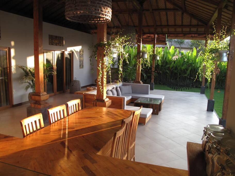 Jungle Joglo Villa Canggu Dış mekan fotoğraf